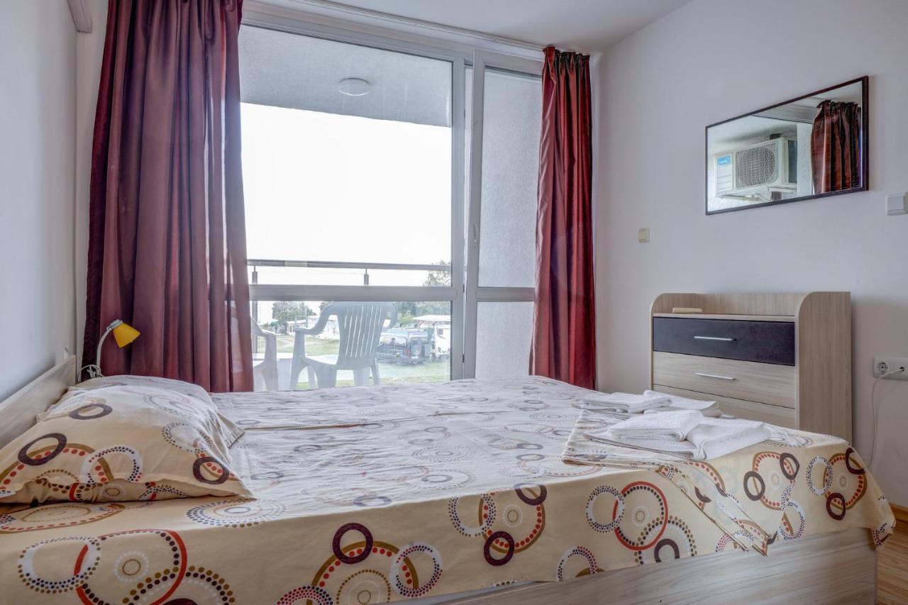 Saint George Hotel 1 Балчик Экстерьер фото